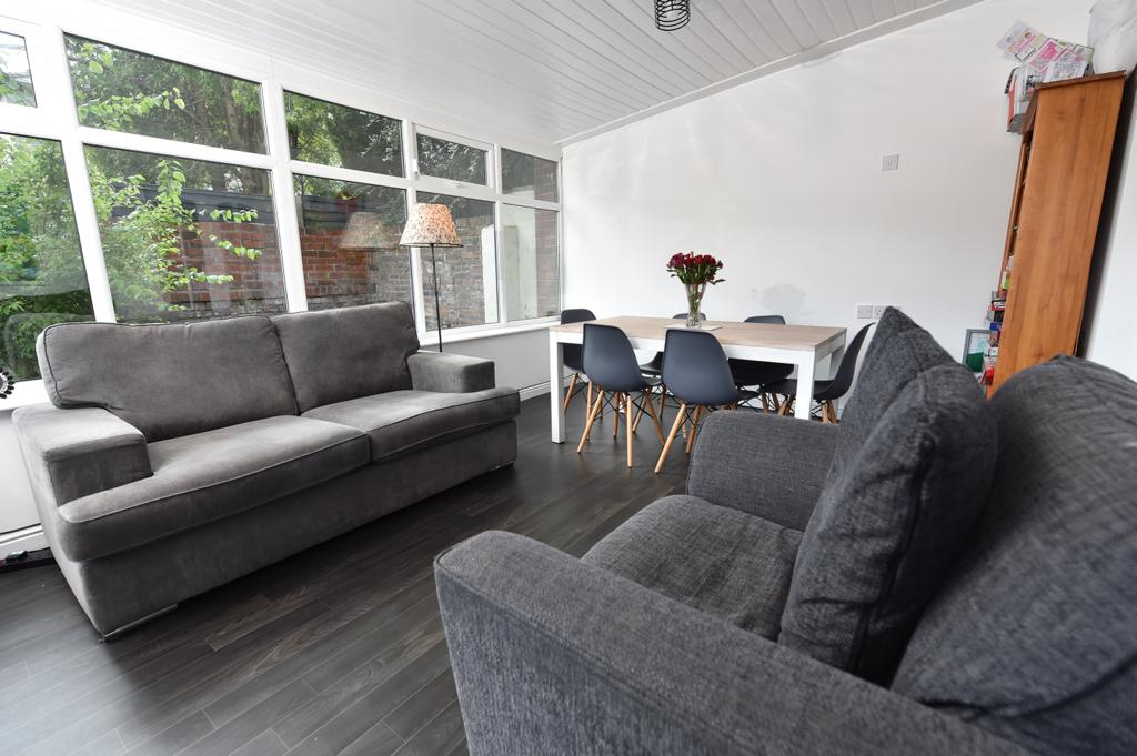 Cozy communal lounge area at Hollybank.
